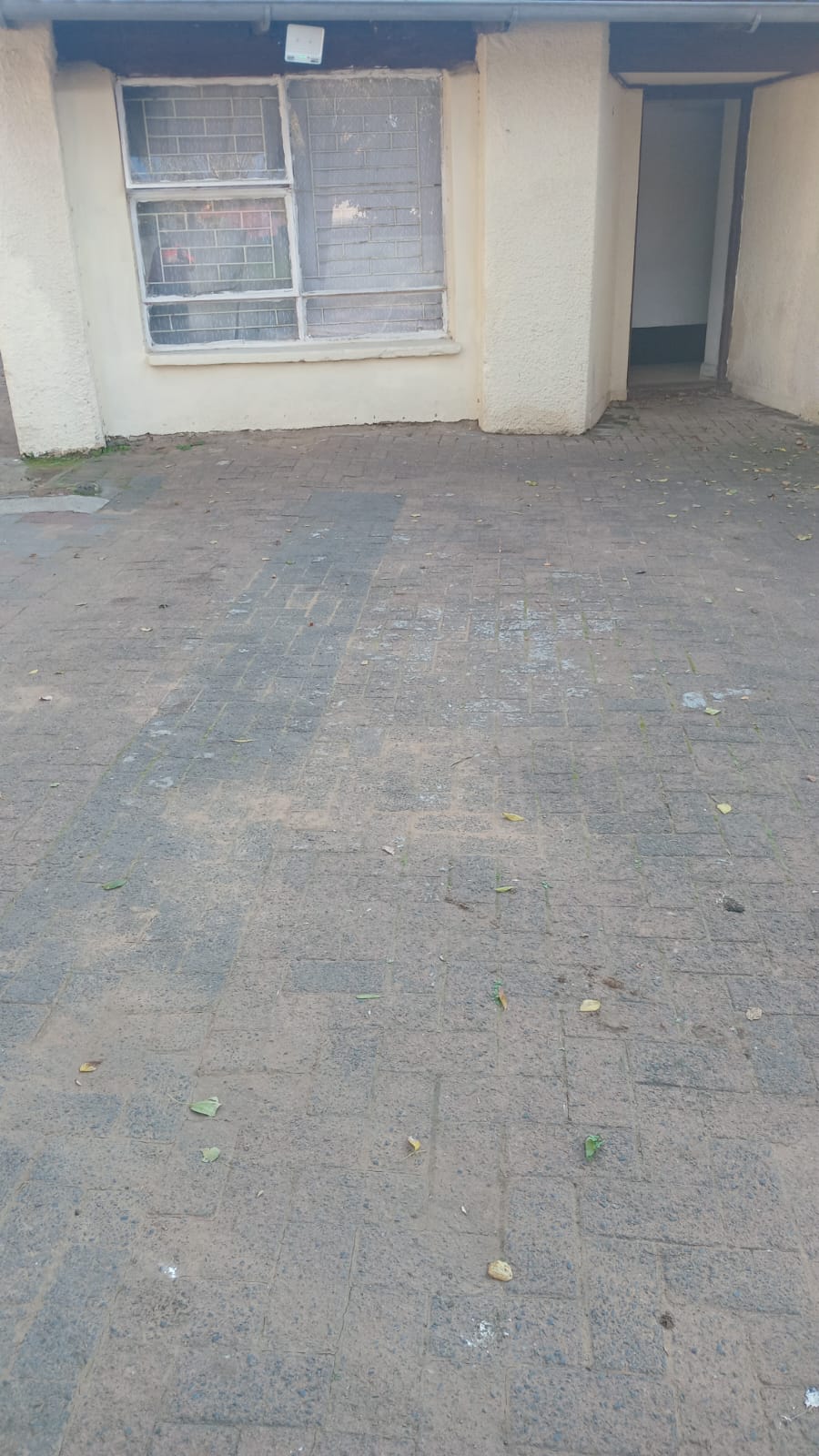 Guest house exterior and parking
